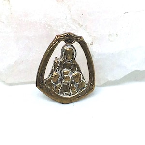 Vintage Communion Pin, First Holy Communion Pin, Communion Brooch, Communion Souvenir, Religious Pin, Catholic Brooch