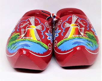 Vintage Holland Shoes, Souvenir Shoes, Dutch Clogs, Red Holland Shoes, Floral Windmill, Holland Shoes, Klompenfabriek, Wooden Shoes