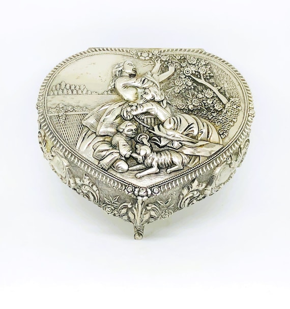 Vintage Metal Trinket Box, Metal Jewelry Box, Keepsak… Gem