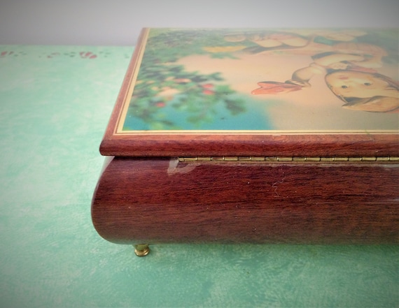 Vintage Music Box, M J Hummel Music Box, Reuge Wo… - image 10