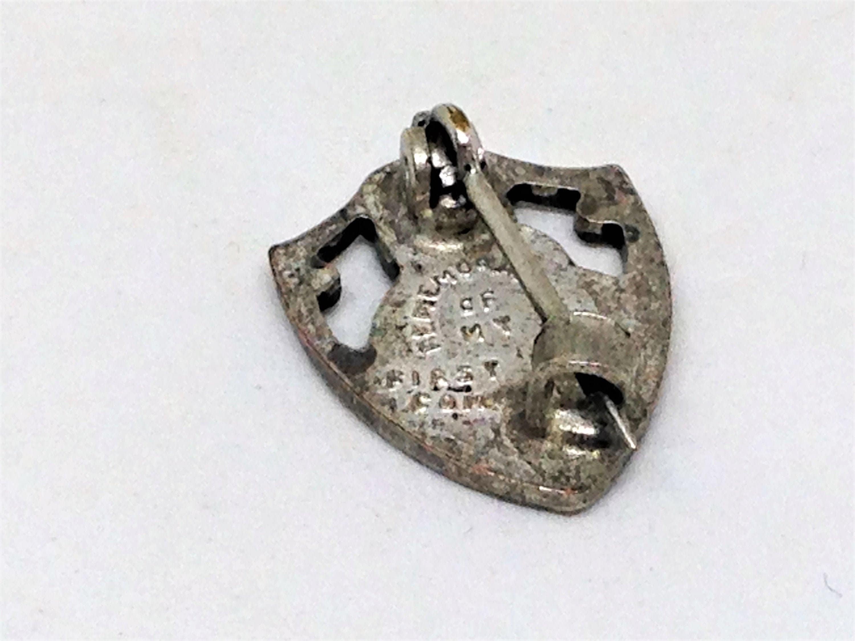 First Communion Brooch Vintage First Holy Communion Pin: Religious Catholic Brooch - Etsy