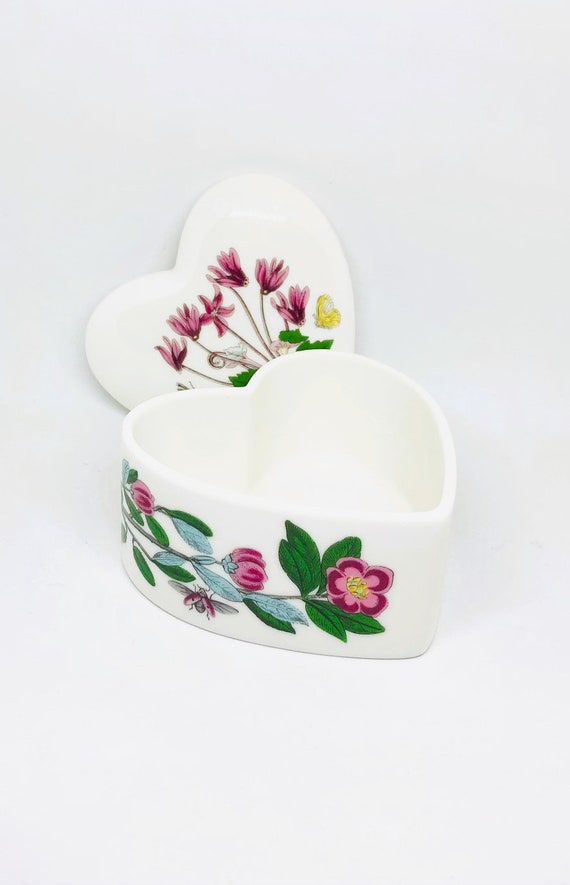 Vintage Heart Box, Heart Jar, Vanity Jar, Botanic… - image 3