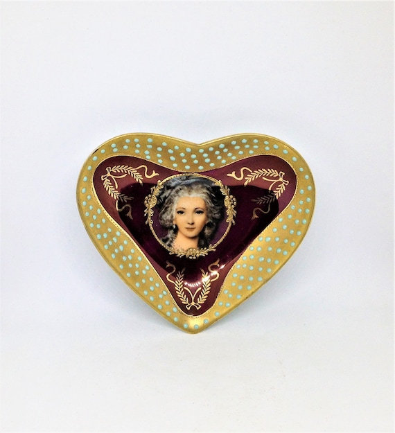 Vintage Victorian Dish, Heart Dish, Portrait Hear… - image 6