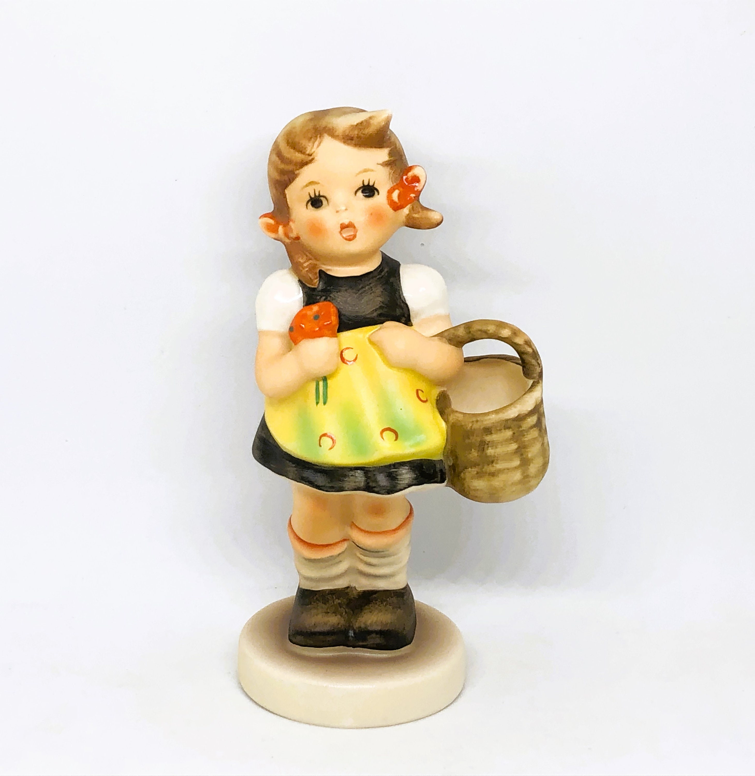 Vintage Hummel Goebel Figurine: Girl With Flower Baskets, Germany