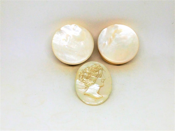 Vintage Mother of Pearl Lot, Celluloid Box, MOP P… - image 3