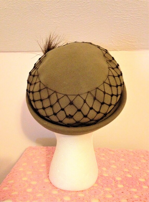 Vintage Taupe Felt Hat, Felt Fascinator Hat, Blac… - image 6