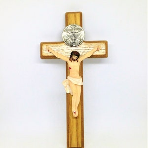 Vintage Crucifix, Jesus on the Cross, Wood Crucifix, Jesus Crucifix, Wall Mount Crucifix, Jesus Crucifix, Holy Spirit Medal Crucifix