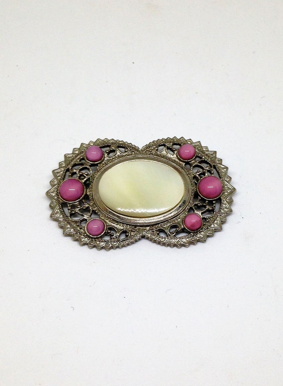 Vintage Mother of Pearl Brooch, Mother of Pearl C… - image 3