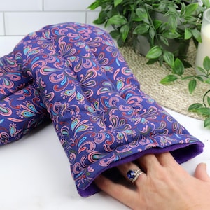 Wrist & Hand Warming Mitts. Heat or Cool Therapy. Hand Heating Pad for Discomfort and Relief. (Set of 2)