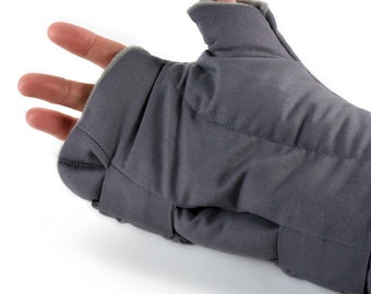 Heat / Cool Therapy Hand Wrist & Thumb Wrap. Microwave Heating Pad for Discomfort. (Single Adjustable Wrap)