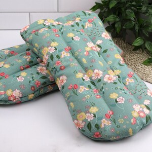 Heat Therapy Hand Warming Mitts. Microwaveable Flax & Rice Bag. (Set of 2) 3- Soothing Floral