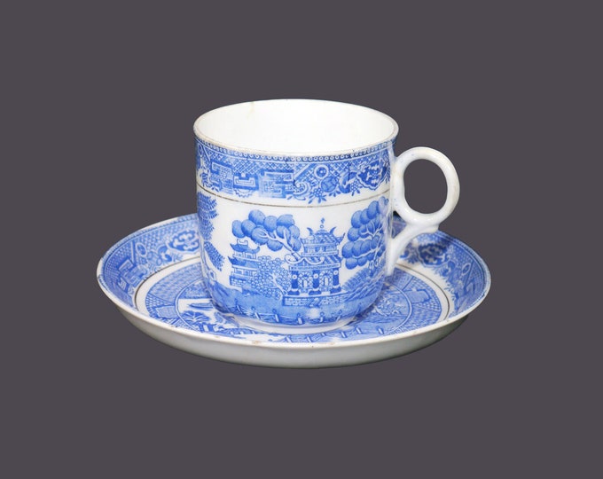 Tuscan Old Willow F330 hand-painted Chinoiserie blue-and-white cup and saucer set made in England.