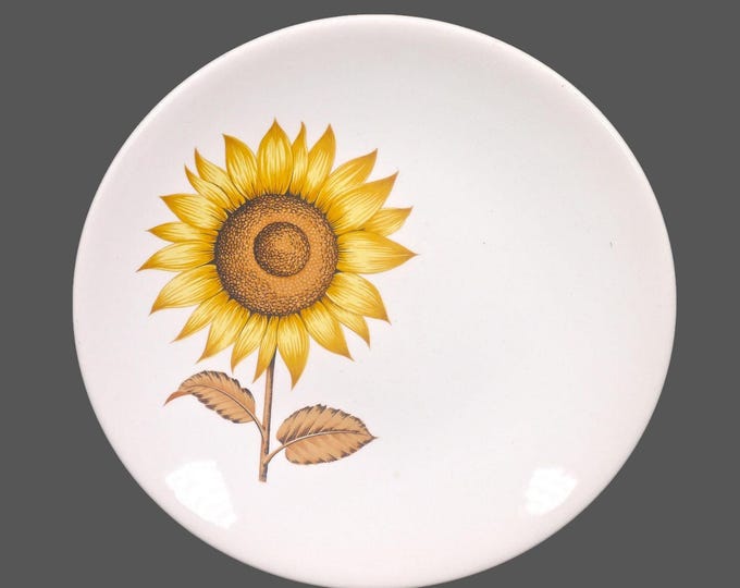 Retro flower power English Ironstone Pottery Sunflower luncheon plate made in England.