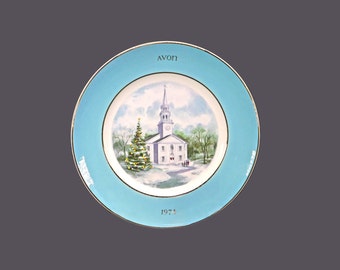 Wedgwood for Avon 1974 Country Church decorative Christmas plate made in England.