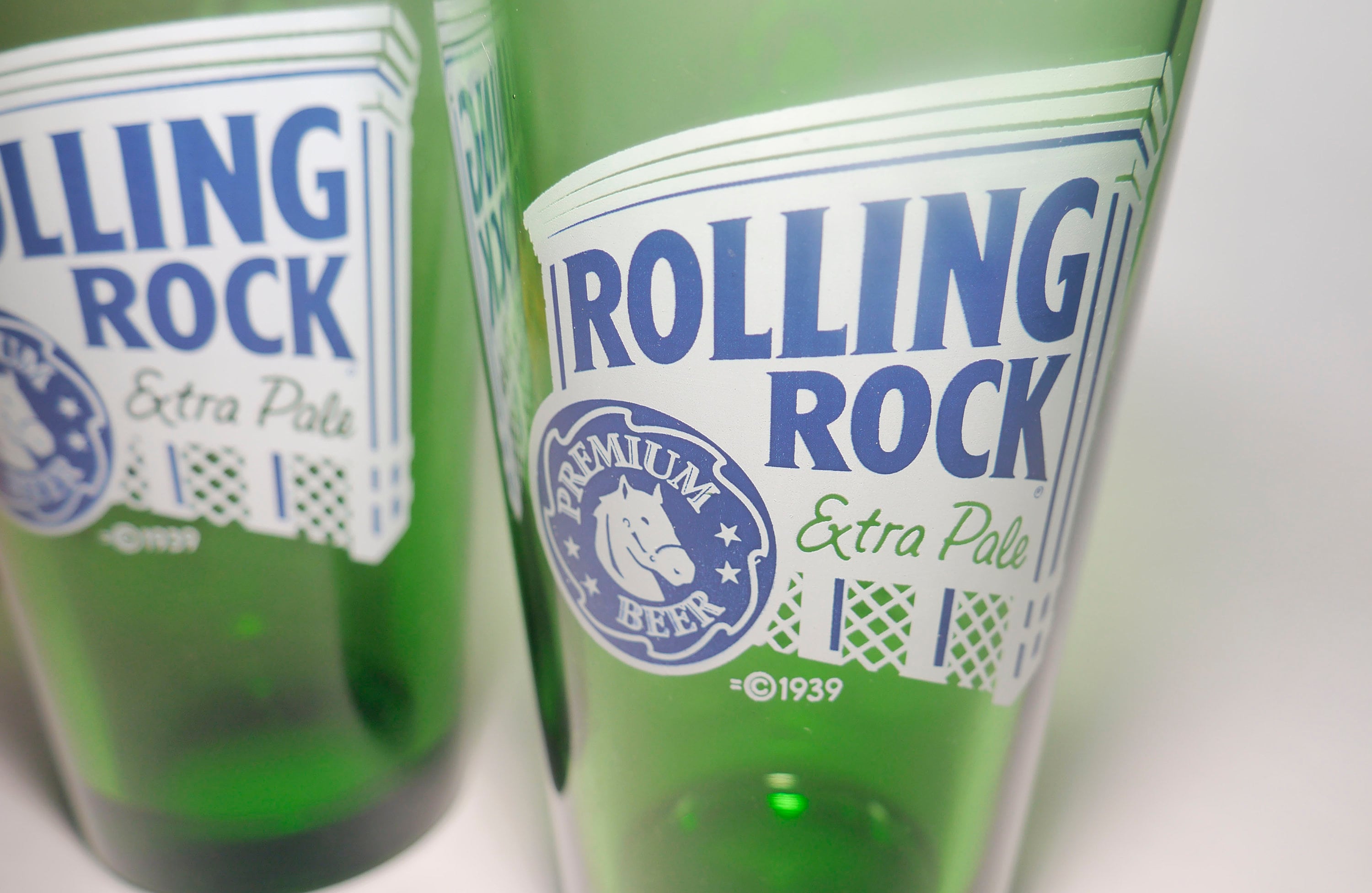 Rolling Rock Breweries Latrobe Extra Pale Premium Beer green etched