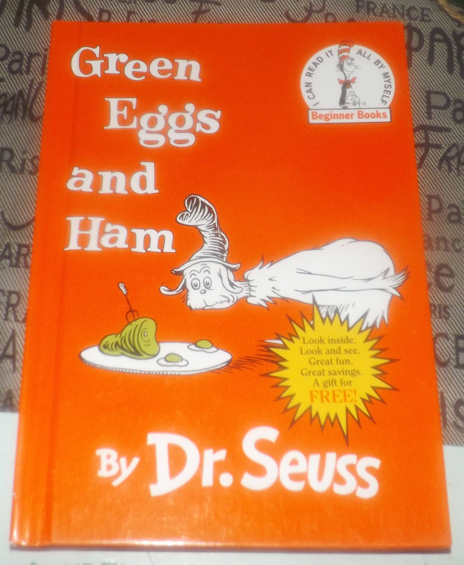 Vintage (1997) Dr. Seuss Green Eggs and Ham classic hardcover