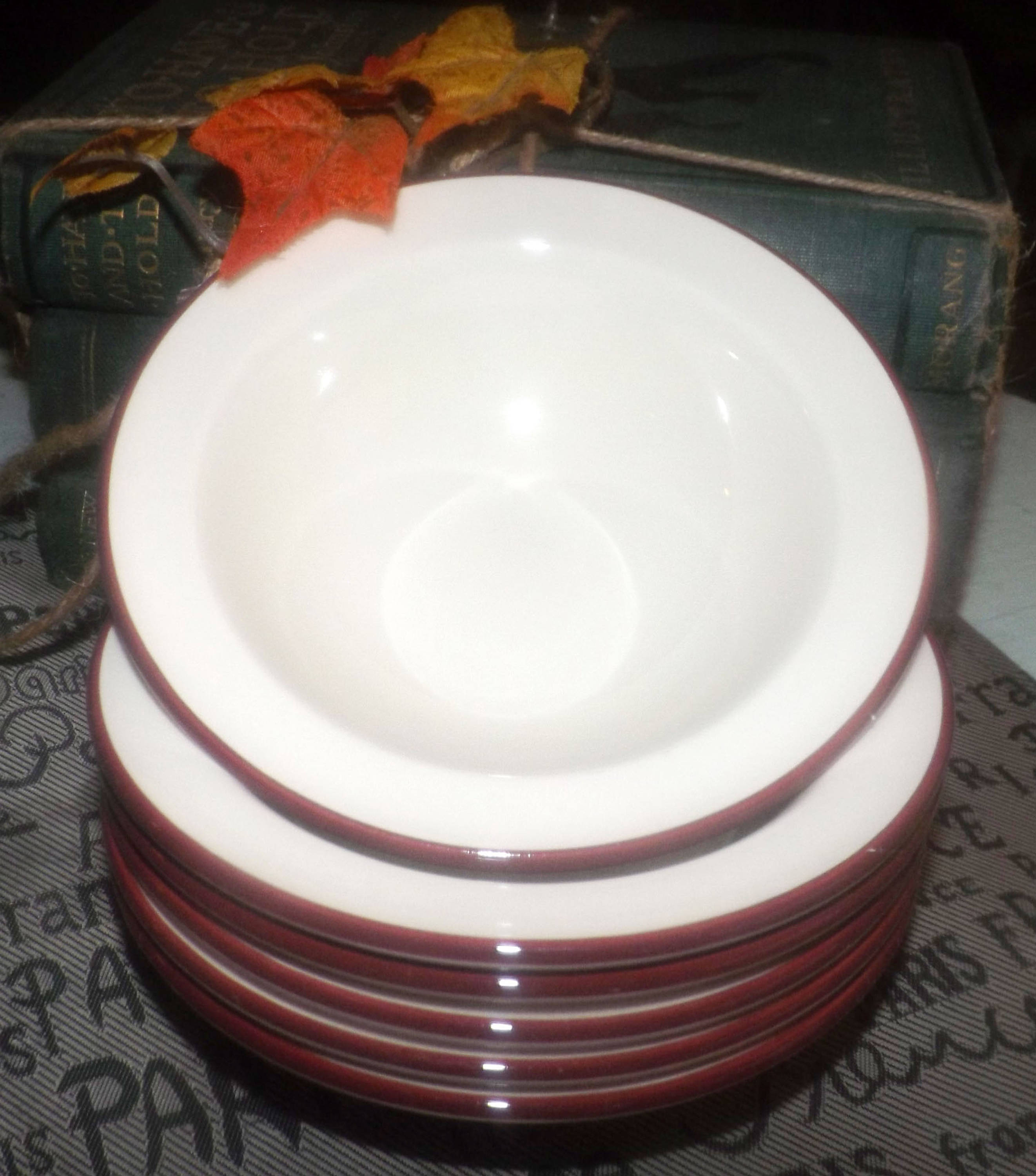 Vintage Steelite SLE16 rimmed fruit nappie, dessert, berry bowl. Brown