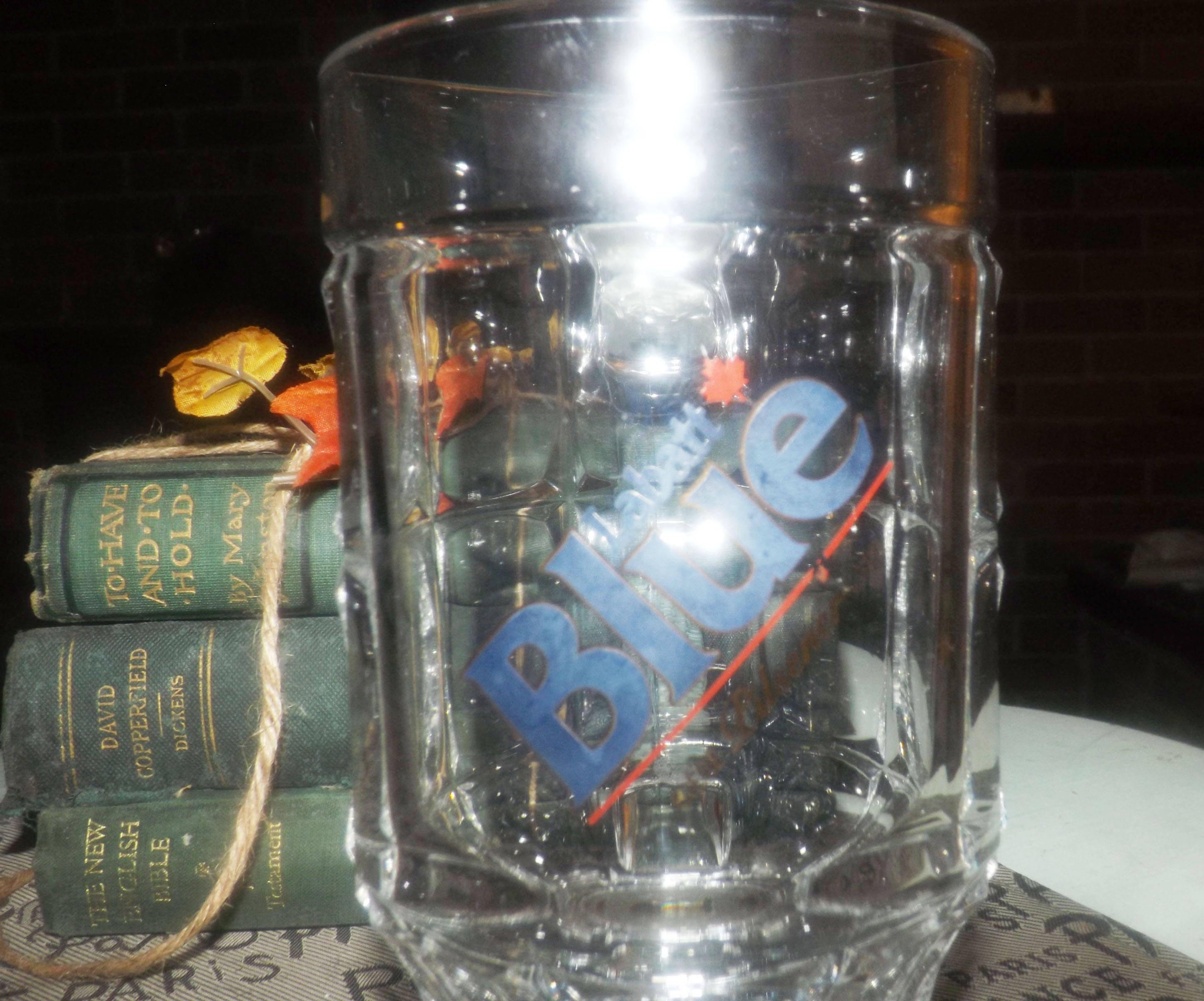 Vintage (1980s) Labatt Blue Pilsner Canadian beer 0.5L glass beer stein