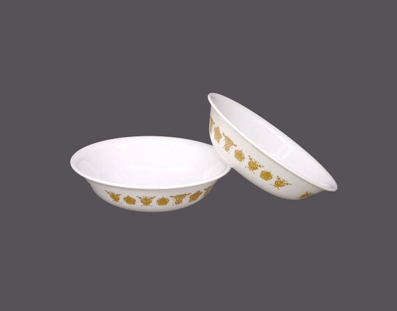 Corelle top berry bowls