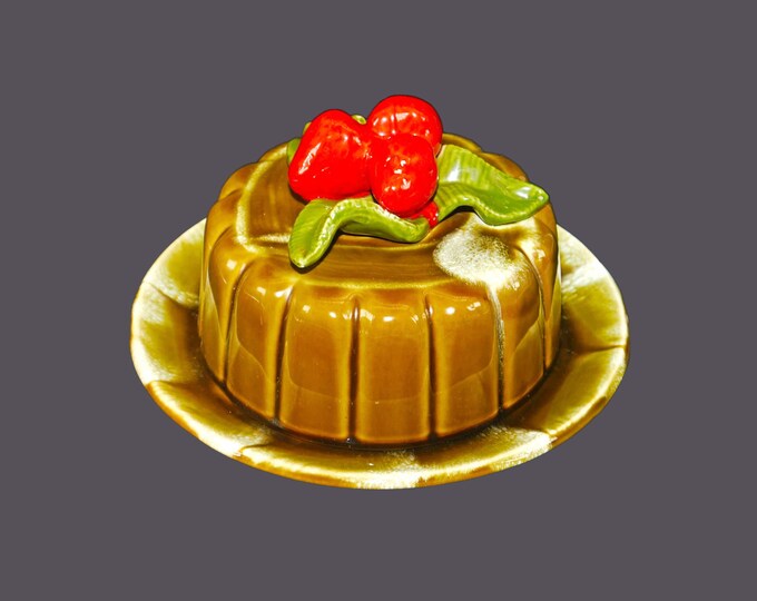Pottery Craft California pattern 896 covered cheese keeper  | cheese dome | cheese dish. Majolica strawberries.