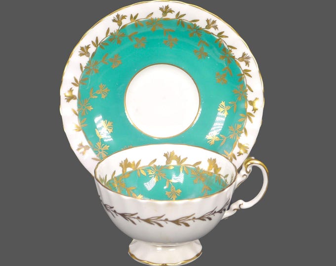 Aynsley 1732 Green hand-decorated bone china tea set made in England. Dark green with filigree.
