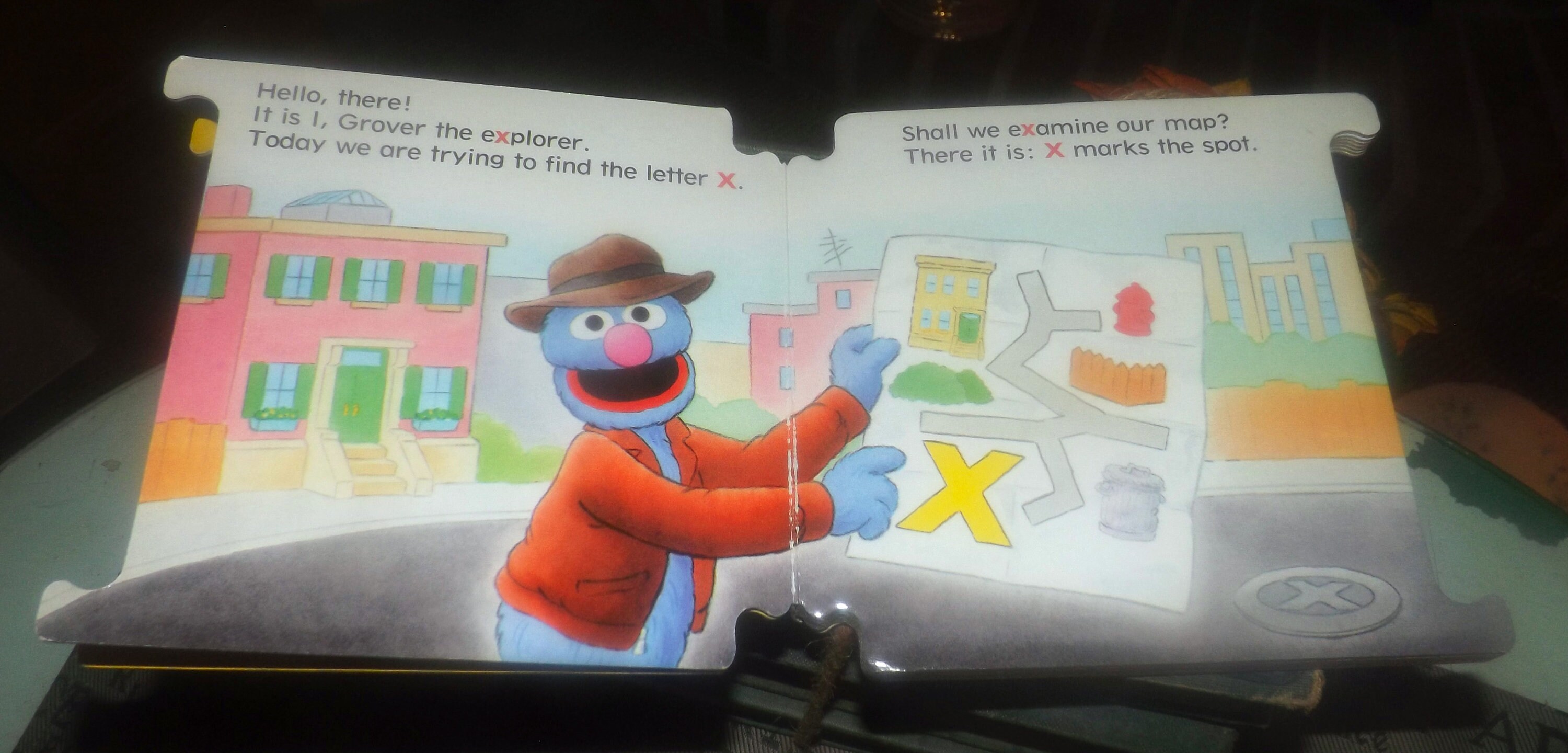 Vintage (1997) CTW Sesame Street Letter X Grover Looks for X. ABCs