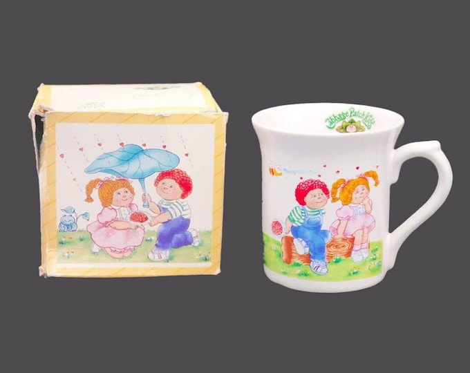 Cabbage Patch Kids porcelain mug. Special Thoughts for Special People series. Includes original gift box. Made in Korea.