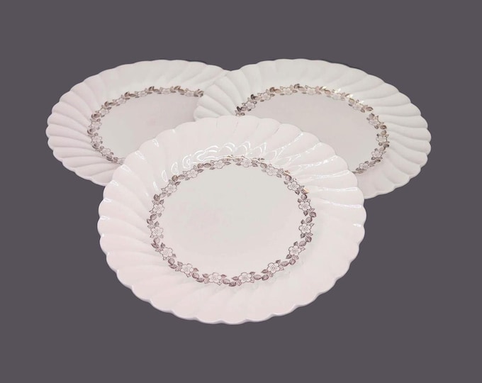 Three Myott Golden Wreath M.124G dinner plates made in England. Minor flaws (see below).