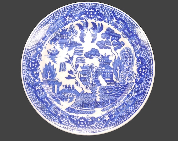 Blue Willow bread plate made in Japan. Classic blue-and-white Chinoiserie. Sold individually.