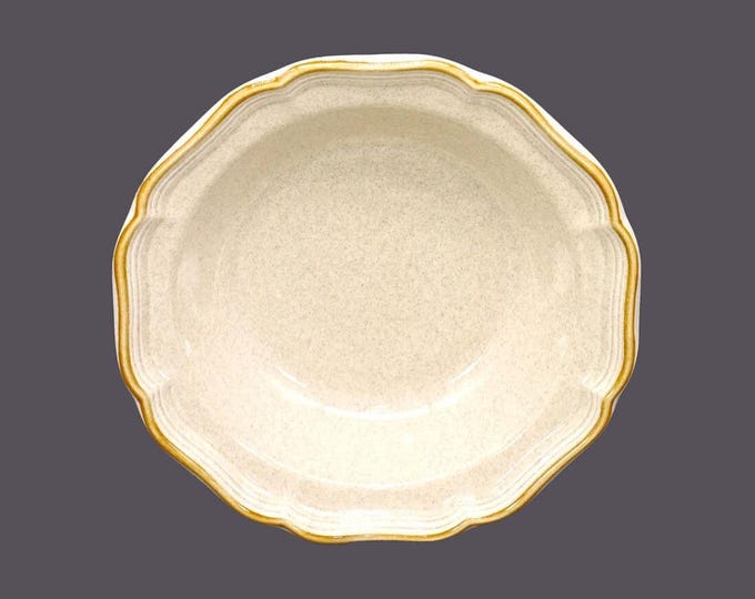 Mikasa EC400 round rimmed serving bowl. Garden Club stoneware made in Japan.