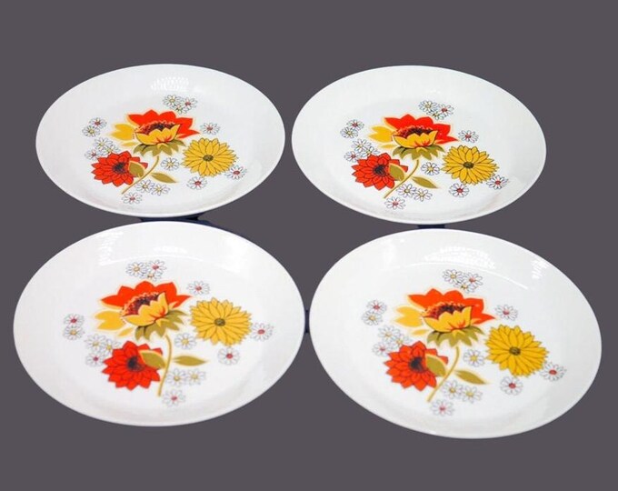 Johnson Brothers Pasadena retro flower power bread plates made in England. Set of four.