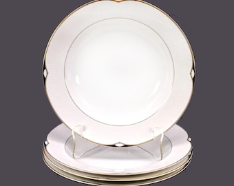 Vintage Oscar de la Renta Aegean L5545 rimmed soup bowls. Japan. Set of 4.