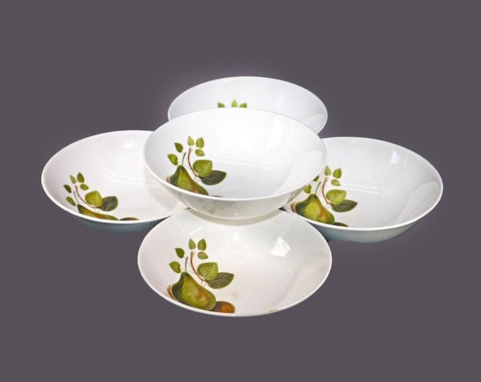 Five Johnson Brothers JB395 coupe cereal bowls made in England.