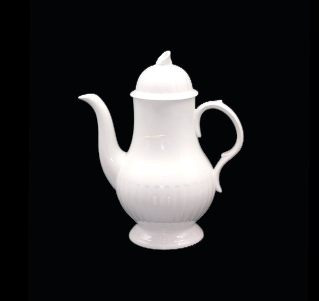 Alfred Meakin Leeds Allwhite Coffee Pot Made in England. Etsy Canada
