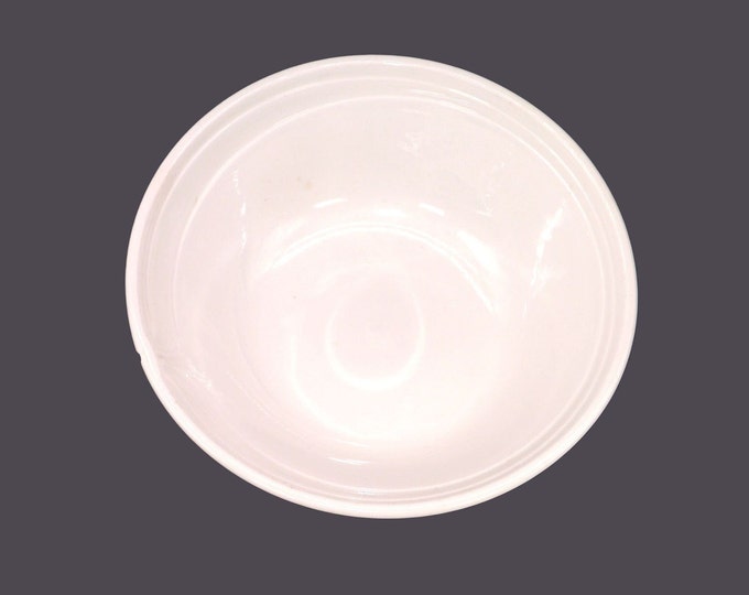 Johnson Brothers Focus White round vegetable serving bowl made in England. Flaw (see below).
