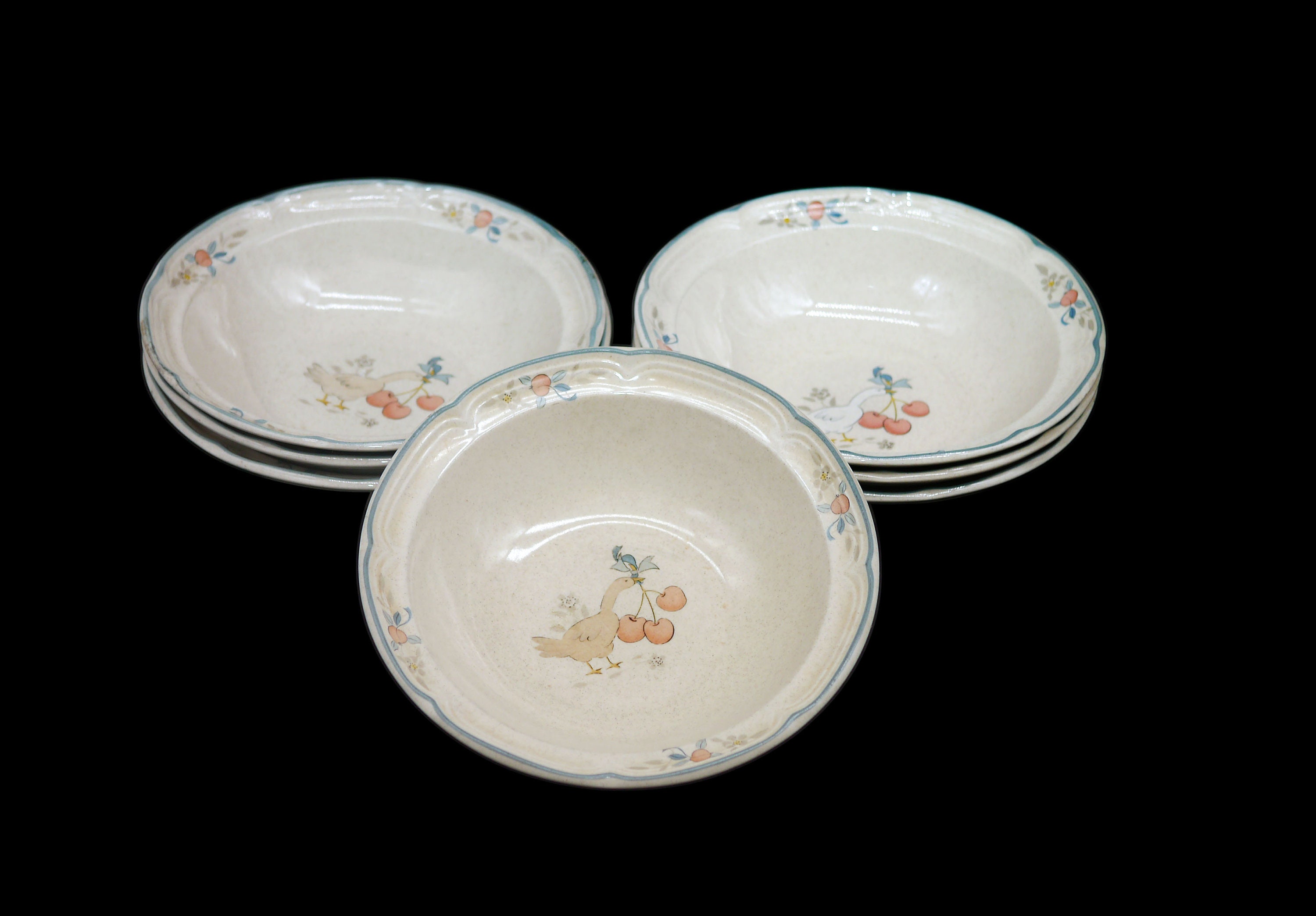 Set of International Stoneware Marmalade rimmed cereal bowls made in