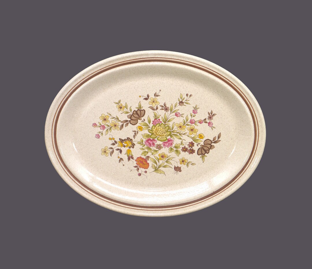 Royal Doulton Gaiety LS1014 Oval Stoneware Platter. Lambethware