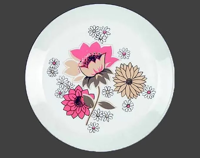 Johnson Brothers Pasadena dinner plate. Retro flower power tableware made in England. Sold individually.