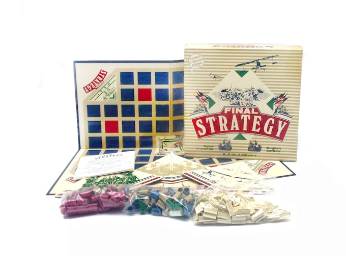 Final Strategy limited-edition board game published by boutique Canadian gamehouse Headgames.