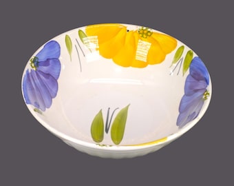 Vintage Maxam Italian Daisy pasta serving bowl, mixing bowl made Italy.