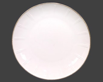 Vintage Winterling Roslau luncheon plate Bavaria. Embossed lines, complements WIG293.