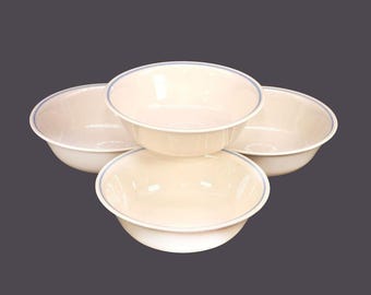 Vintage Corelle Corningware Blue Lily cereal bowls. Set of 4. USA.