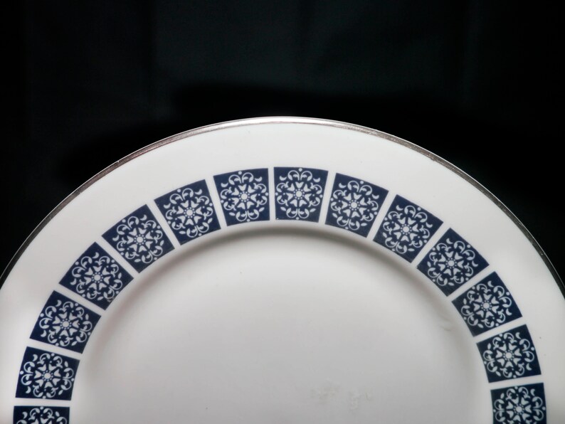 Vintage dessert or side plate made in England Sold individually. Royal Doulton Medallion TC1077 bread 1970s