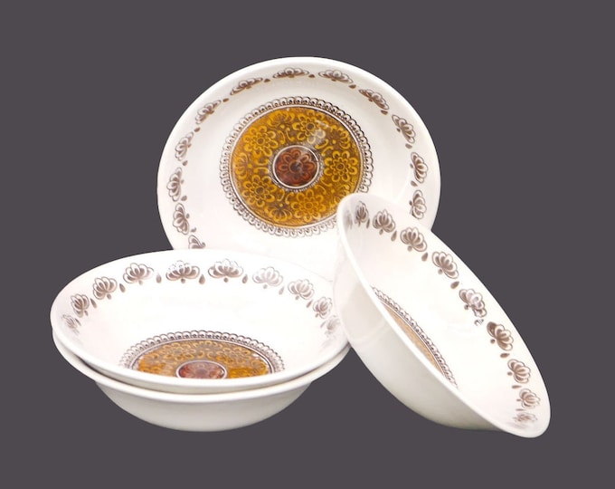 Four Broadhurst Autumn Glen coupe cereal bowls. Kathie Winkle design made in England.