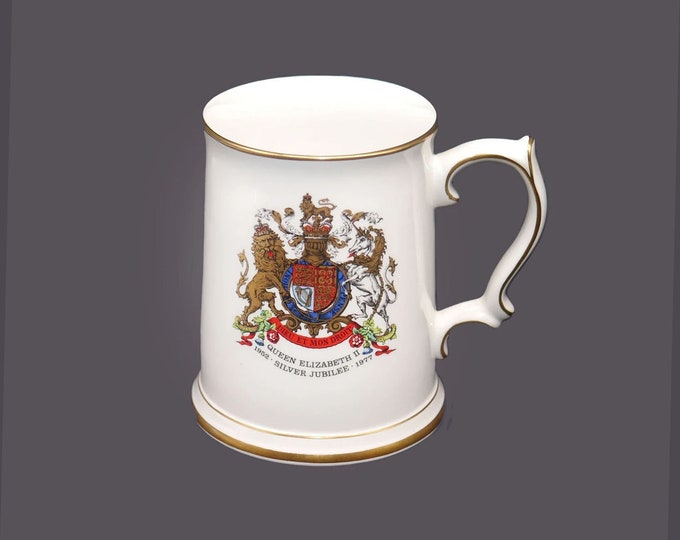 Royal Grafton Queen Elizabeth II 1977 Silver Jubilee stein | tankard made in England.