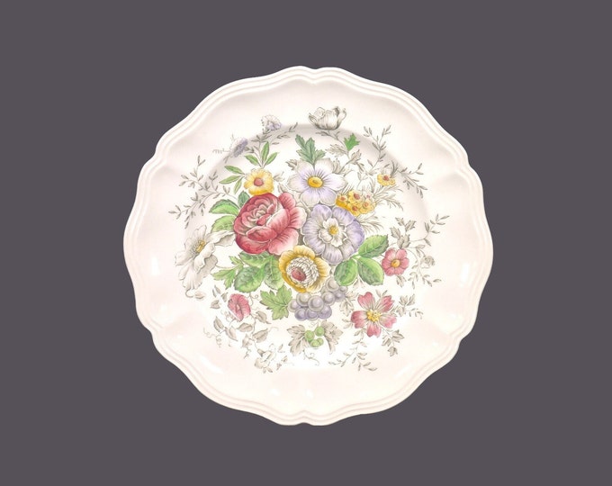 Royal Doulton Malvern D6197 salad plate made in England. Sold individually.