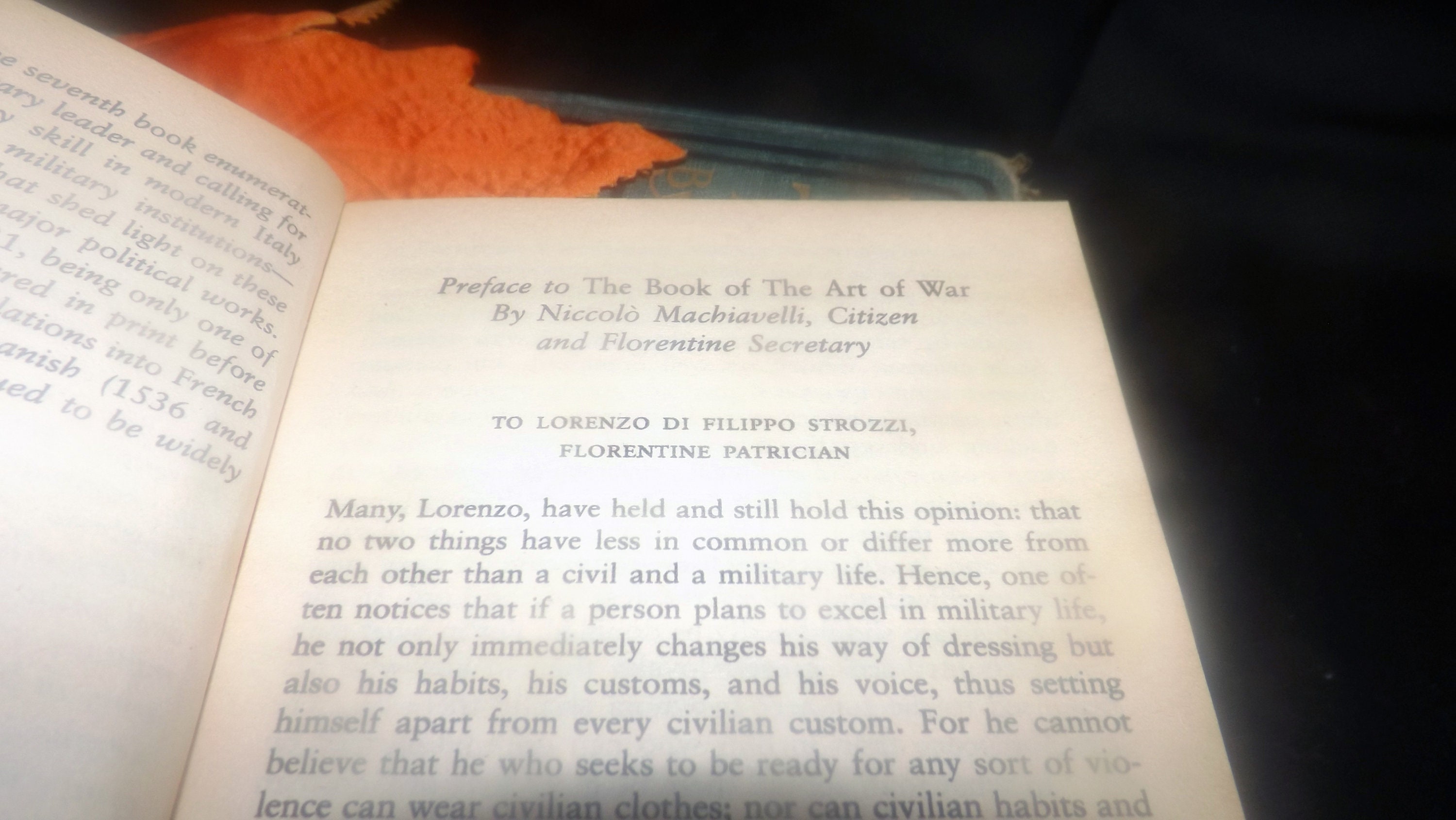 Vintage (1995) paperback mini book Niccolo Machiavelli