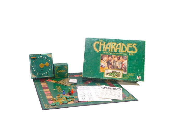 Playtoy Industries 1984 Charades board game. Complete.