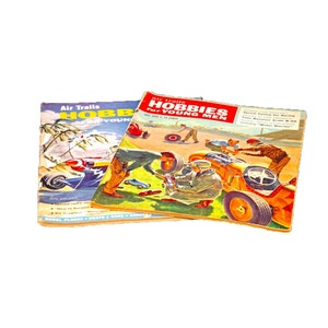 1954 年 12 月号と 1955 年 7 月号の Air Trails Hobbies for Young Men 誌が NY USA Street Smith で発行。完全版。