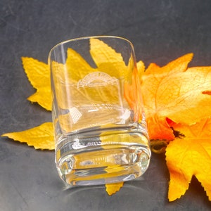 Gibson&#39;s Finest Canadian Whisky | lo-ball | whisky | on-the-rocks glass. Etched-glass branding, weighted base.